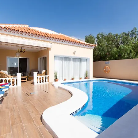 Villa Isla Wonderful 3 Bedroom Private Heated Pool Callao Salvaje